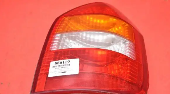 Opel Zafira A Rear/tail lights 62281