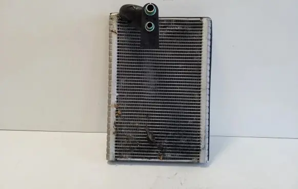 Air conditioning (A/C) radiator (interior)