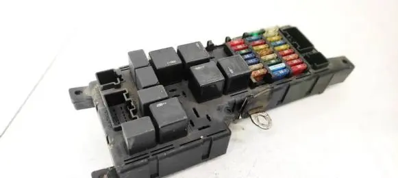 Volvo XC70 Fuse box set 8678449 518787205