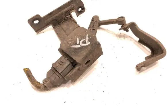 KIA Optima Headlight/headlamp level sensor 821090-D4600