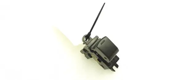 Nissan Qashqai+2 Electric window control switch 25411BR00A
