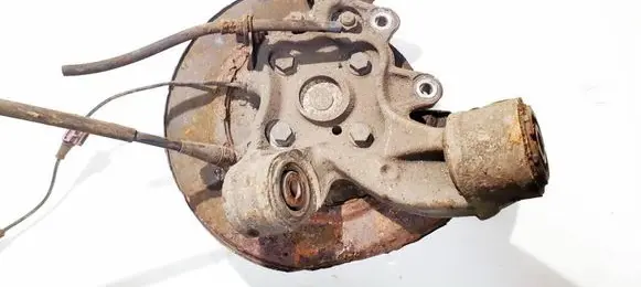 Honda CR-V Rear wheel hub 