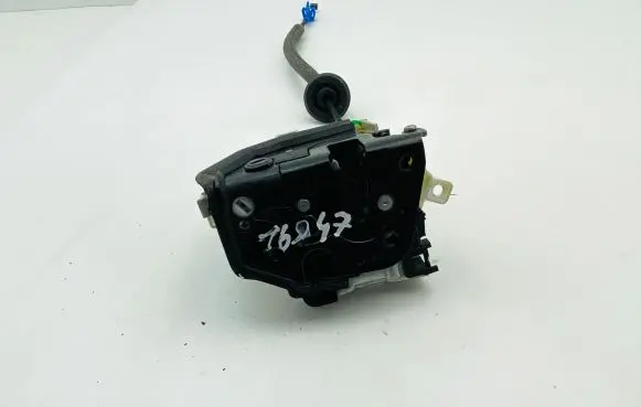 Audi A5 Rear door lock 8X0839015D