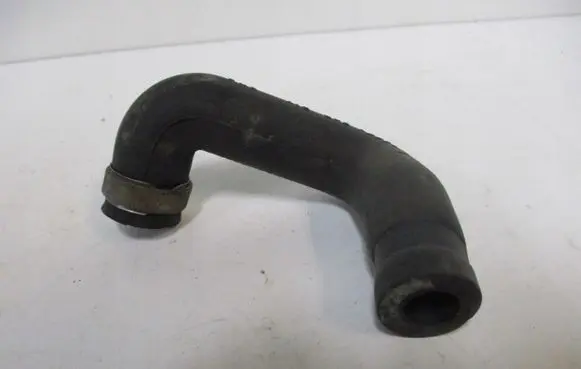 Audi A4 S4 B5 8D Vacuum line/pipe/hose 058133783