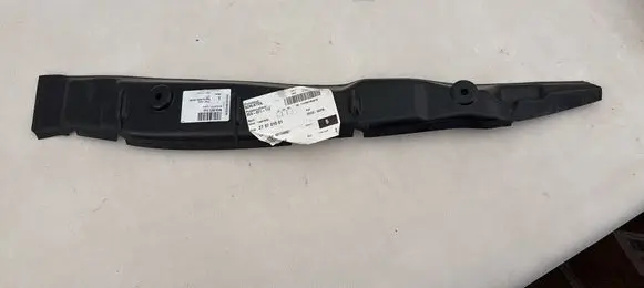 Audi Q5 SQ5 Fender end trim 80A821112