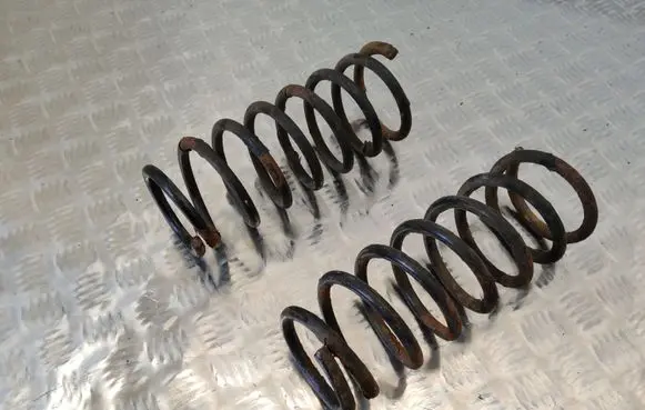 Suzuki Jimny Rear coil spring