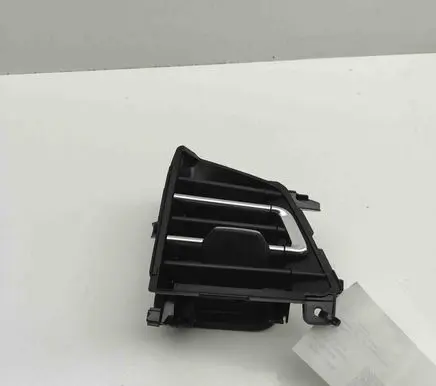 Audi Q4 Sportback e-tron Dashboard air vent grill cover trim 89C820902A 89C820902