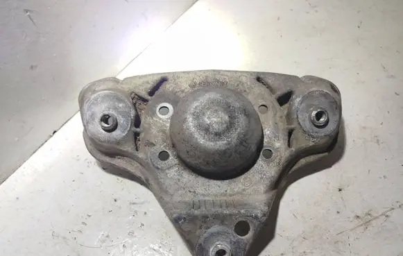 Audi A6 Allroad C5 Coil spring mount 8D0412383E