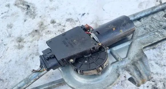 Volkswagen Sharan Wiper motor 1397328048