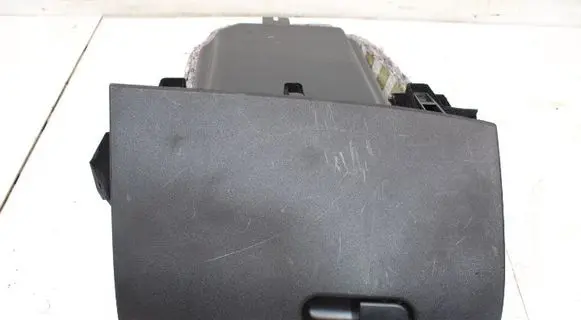 Alfa Romeo Giulietta Glove box