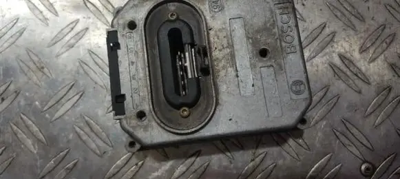Volkswagen Sharan Window wiper relay 1397328044 7m0906015