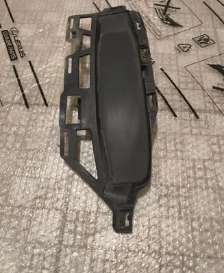 Mercedes-Benz GLE W167 Front bumper corner part panel trim A1678858803