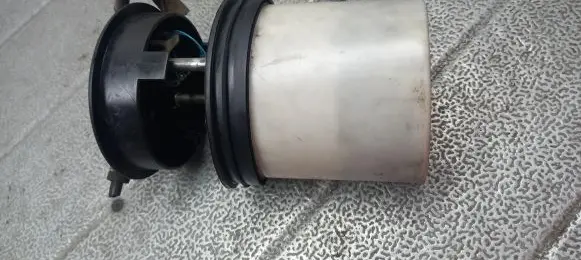 Mercedes-Benz Vito Viano W638 In-tank fuel pump