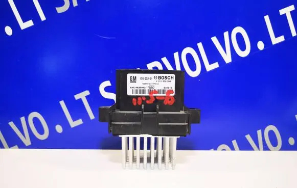 Saab 9-5 Coolant fan relay 13503201