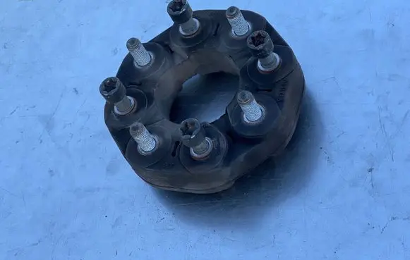 Mercedes-Benz Sprinter W906 Rear prop shaft donut coupling/joint 2404110115