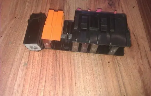 Fuse box set