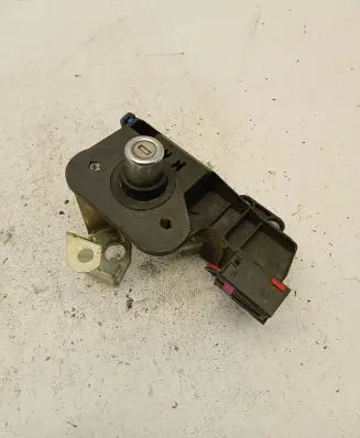 Opel Meriva A Tailgate exterior lock 13168316