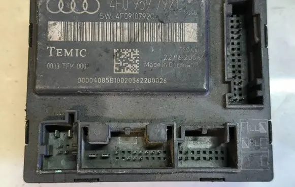 Audi A6 S6 C6 4F Door control unit/module 4F0959792C 4F0910792C 0033TFK0001