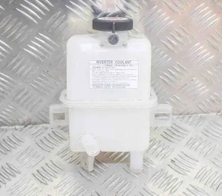 Coolant expansion tank/reservoir