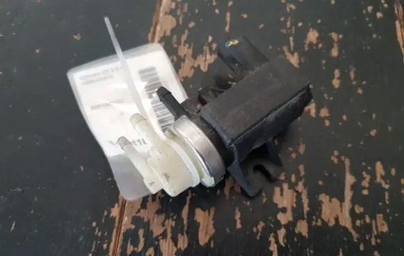 Citroen C8 Turbo solenoid valve 9661960380