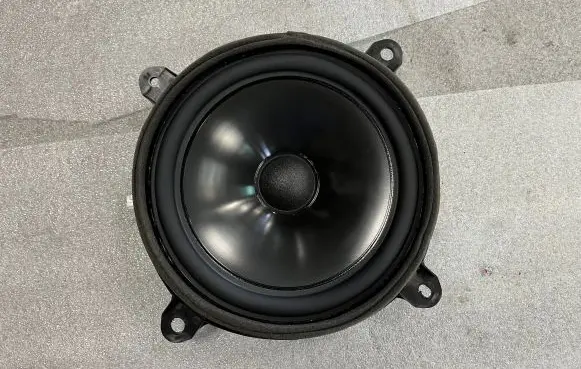 Lexus UX Front door speaker 8616076130