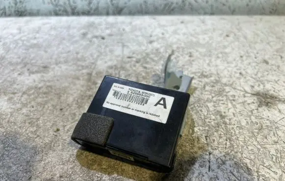 Toyota Auris E180 Immobilizer control unit/module 8978402071 625693000 TG030NM5927368