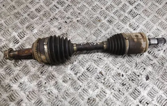 Mitsubishi Pajero Front driveshaft
