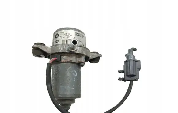 Jeep Cherokee Vacuum pump P04581672AC
