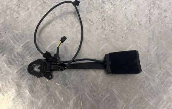 Porsche Macan (95B) Front seatbelt buckle 7P0857755