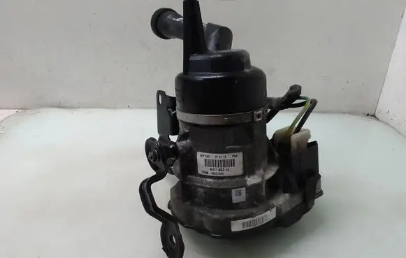 Peugeot 308 Power steering pump 9670700380