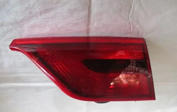 KIA Sportage Tailgate rear/tail lights