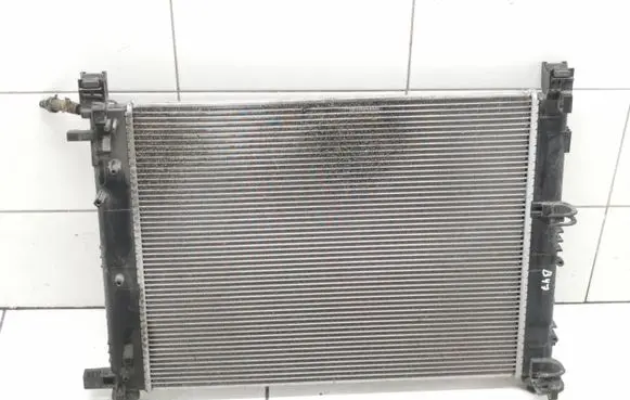 Coolant radiator