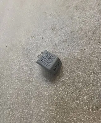 Audi A8 S8 D2 4D Other relay 4D0951253 899309000