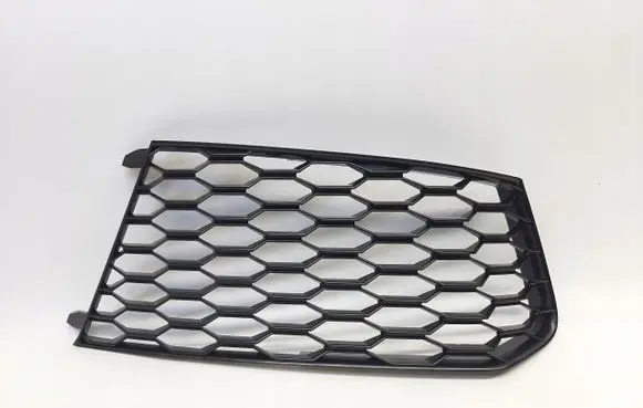 Audi A6 C7 Front bumper lower grill 4G0807682S
