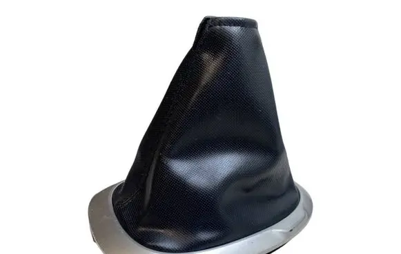 Nissan Juke I F15 Gear shifter surround trim plastic 969TV00A04 9694400B08
