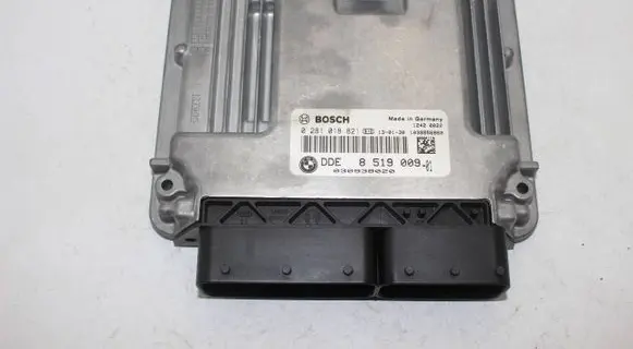 BMW X1 E84 Engine control unit/module 0281018821 8519009 030938020