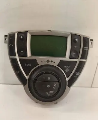 Peugeot 807 Climate control unit 14874990YR A83000200 9140010393