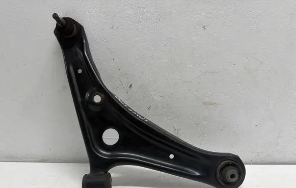 Mitsubishi Space Star Front control arm
