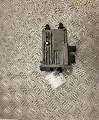 Peugeot 5008 II Start/Stop control module 9810858380