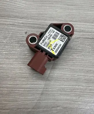 Land Rover Discovery 3 - LR3 Airbag deployment crash/impact sensor 5H2Z14B345BA 00009403A4 YDB000141