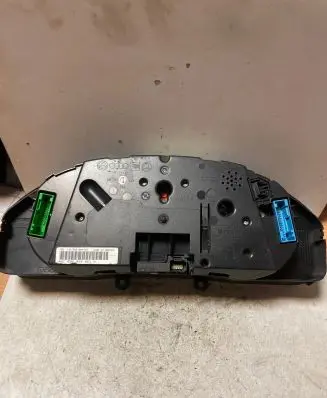Audi A4 S4 B5 8D Speedometer (instrument cluster) 8D0919861A 110008884001