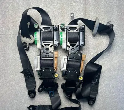 Suzuki Vitara (LY) Set of seat belts 8494054P13 8496054PA4 8498054PA4