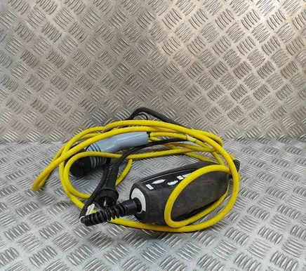 Volkswagen Golf VII Electric car charging cable 12E971675BB