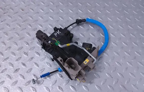 KIA Ceed Front door lock 81310J7010