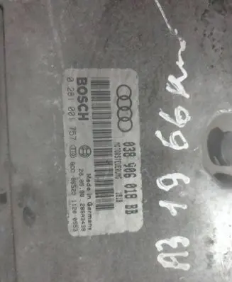 Audi A3 S3 8L Engine control unit/module 038906018BB 0281001757 28SA3439