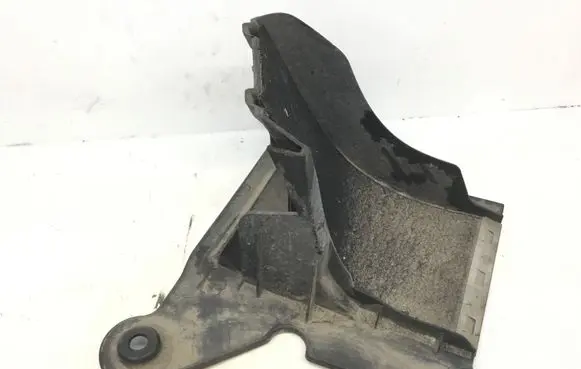 Mercedes-Benz AMG GT R190 C190 Other under body part A1905280100