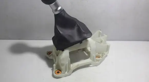 KIA Rio Gear shifter/selector