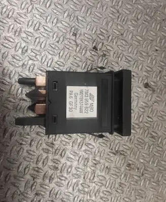 Seat Alhambra (Mk1) Windscreen/window heater switch 7M3959622