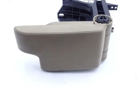 BMW 3 E46 Armrest 8213678