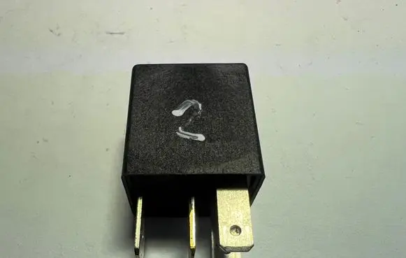 Opel Astra G Other relay 90229206